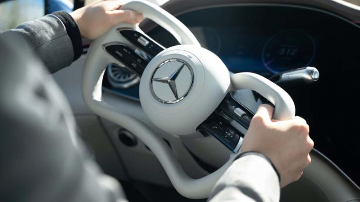 Η Mercedes υιοθετεί τιμόνι yoke για την τεχνολογία steer-by-wire 